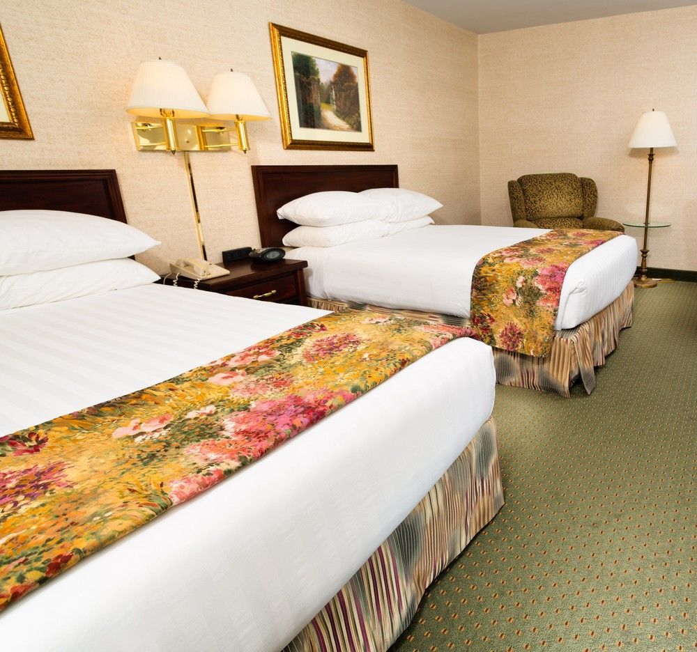 Drury Inn & Suites Kansas City Airport Bagian luar foto